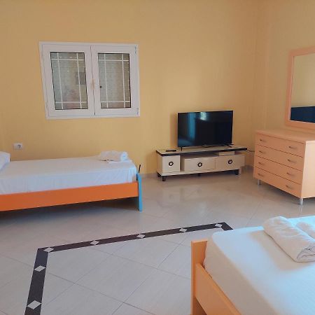 Emi'S Villa Ksamil Esterno foto